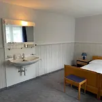 National Hotel *
