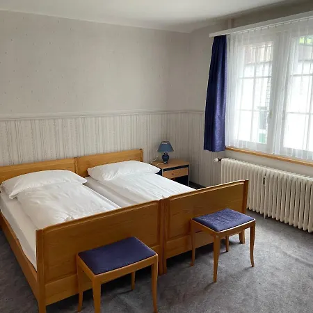 National Hotel *